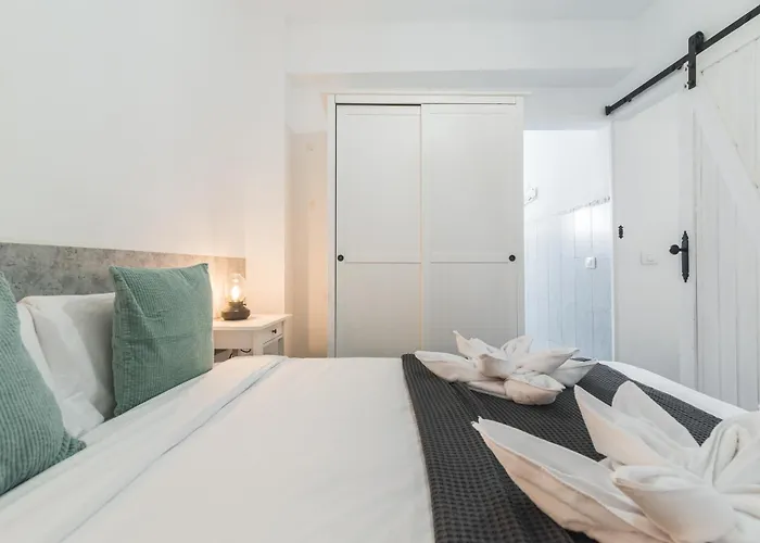 Home2book Stunning Beachfront Apt, *